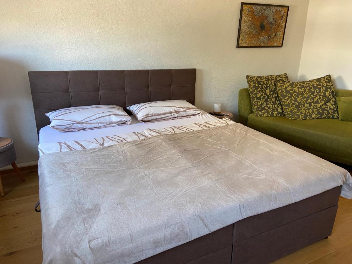 Apartment Schoene Mit Kostenlosem Parkplatz